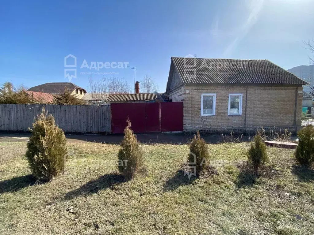 Дом в Волгоградская область, Волгоград пос. Ангарский, ул. ... - Фото 0