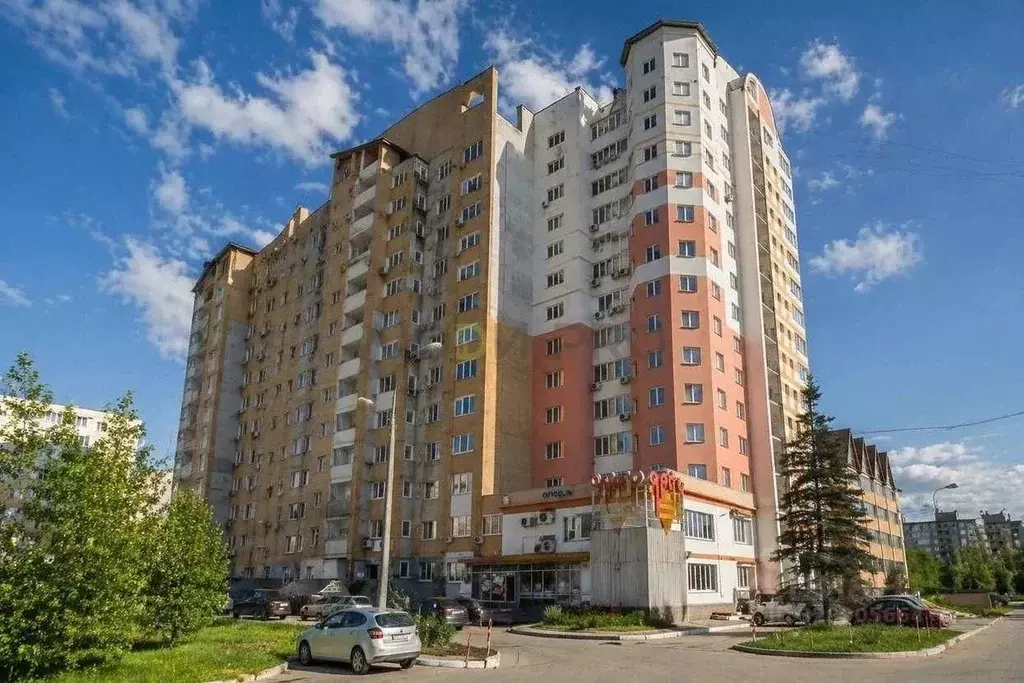 2-к кв. Башкортостан, Уфа Комсомольская ул., 159/1 (65.5 м) - Фото 1