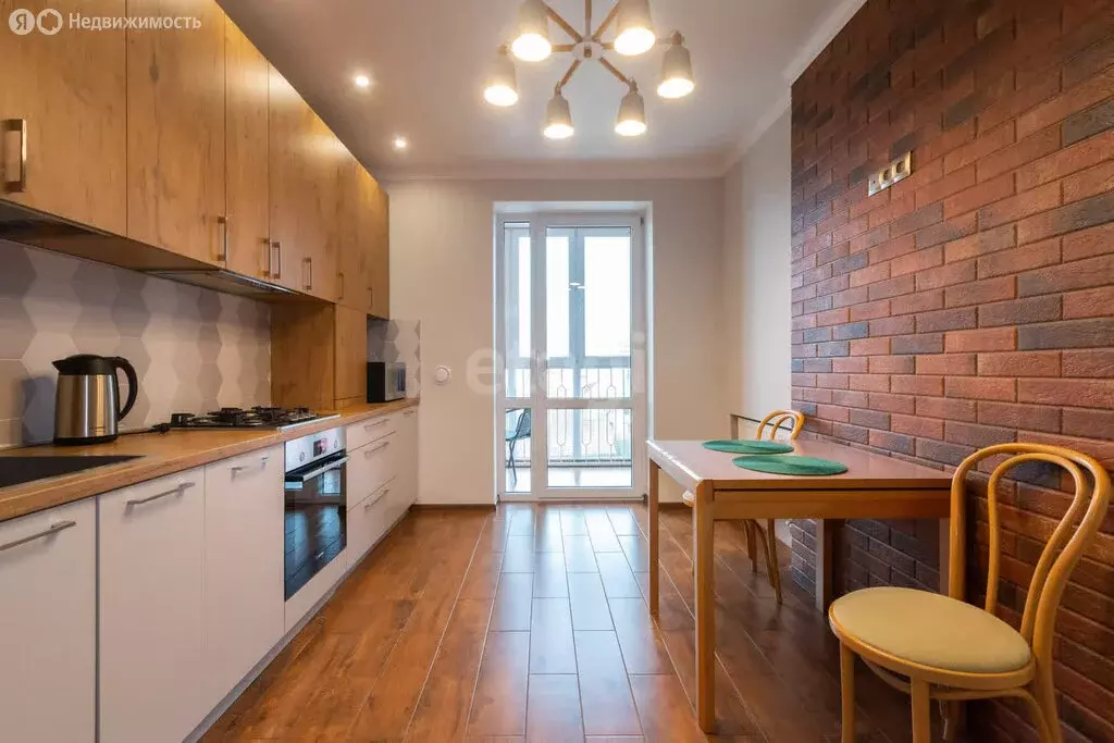 1-комнатная квартира: Зеленоградск, улица Потёмкина, 17 (42 м) - Фото 1