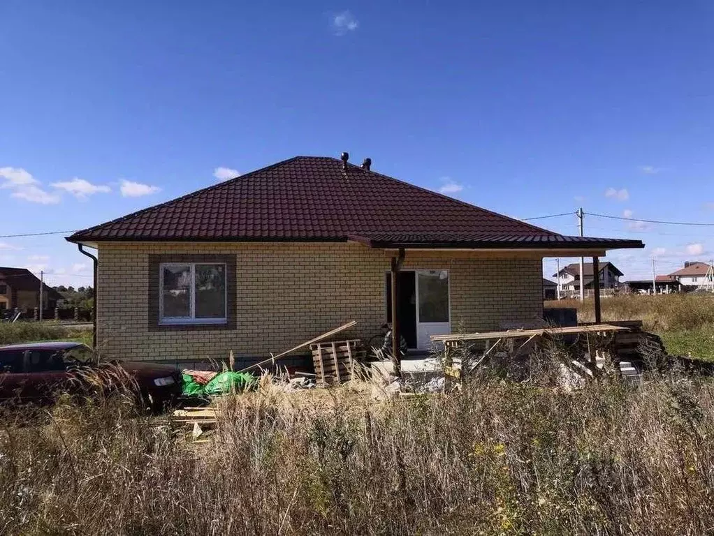 Дом в Белгородская область, Белгородский район, с. Стрелецкое ул. ... - Фото 1