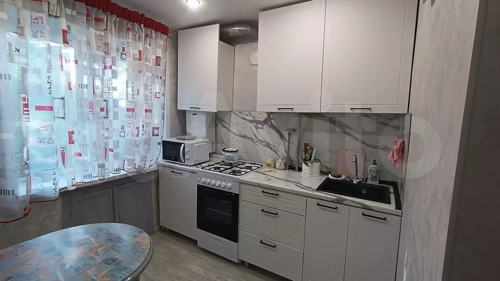 1-к. квартира, 31 м, 4/5 эт. - Фото 0