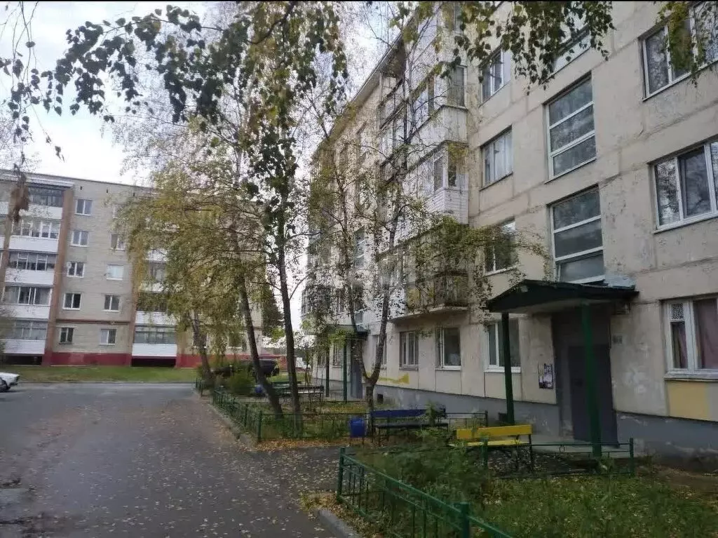 2-комнатная квартира: Тобольск, микрорайон Менделеево, 8 (42 м) - Фото 2