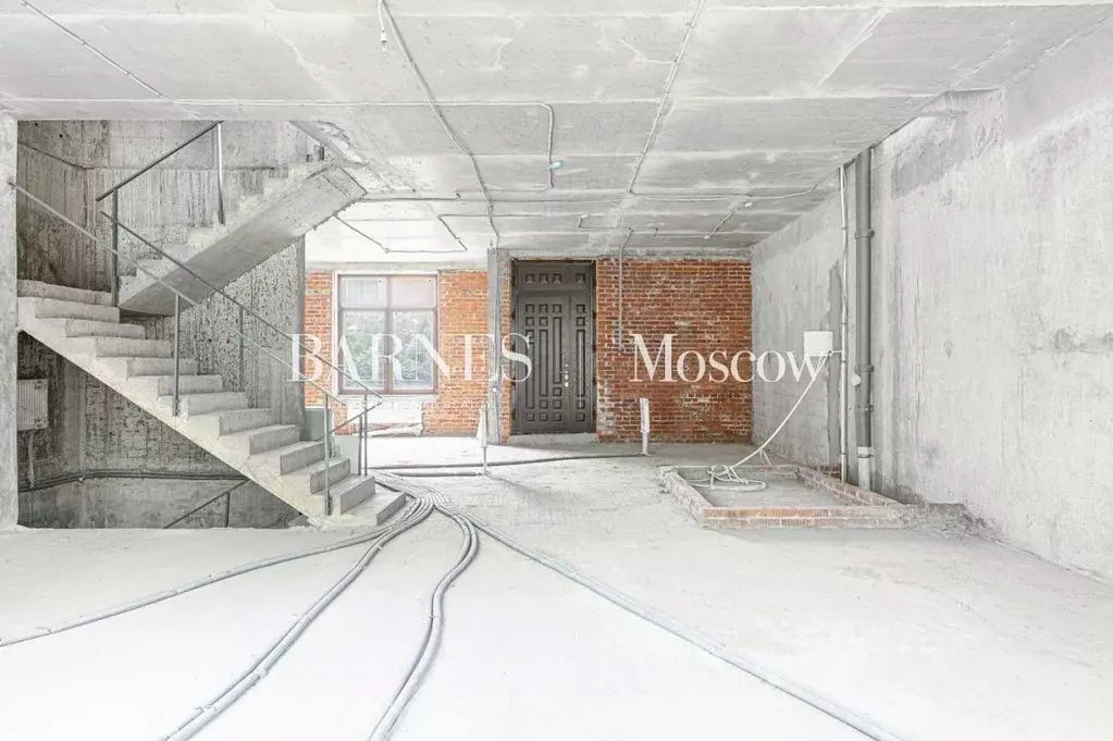 6-к кв. Москва Таманская ул., 3с2 (420.0 м) - Фото 1