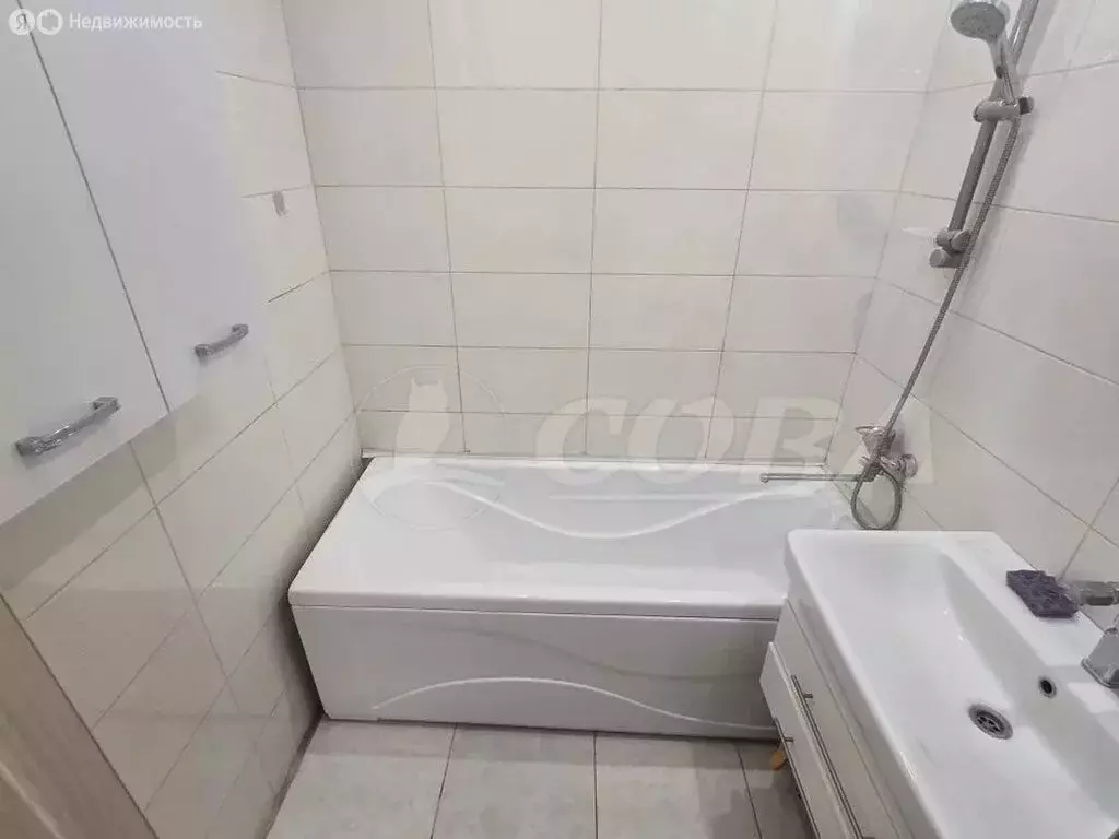 2-комнатная квартира: Тюмень, улица Мебельщиков, 16 (51 м) - Фото 0