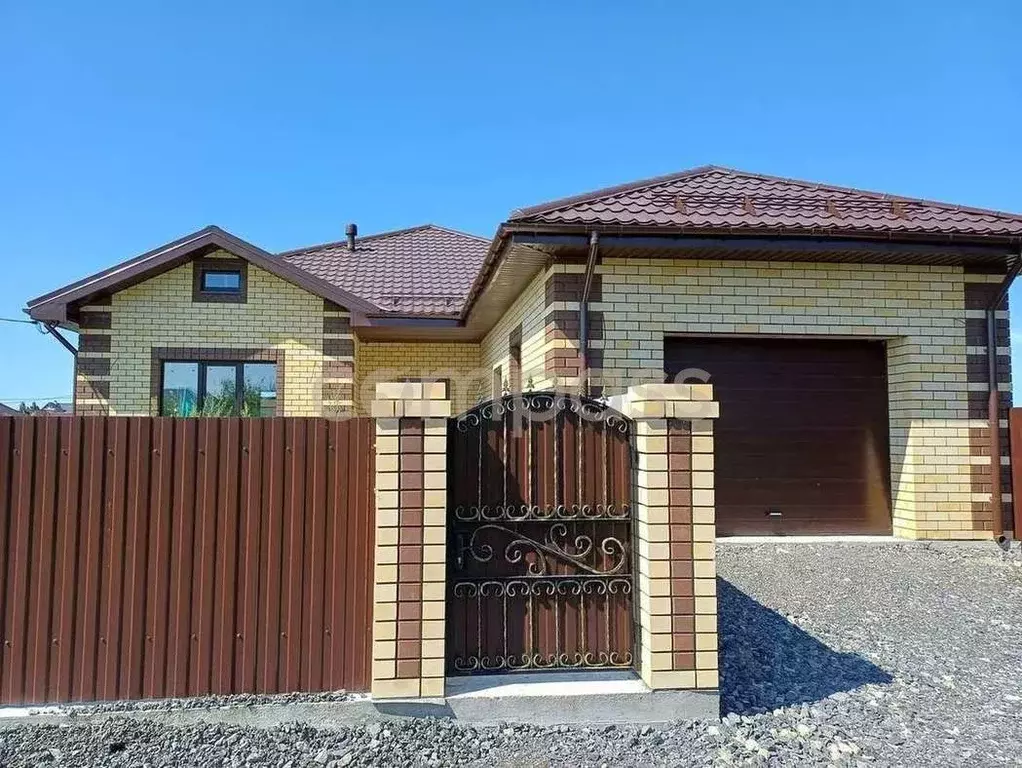 Дом в Тюменская область, Тюмень Казарово мкр, ул. Казаровская (130 м) - Фото 1