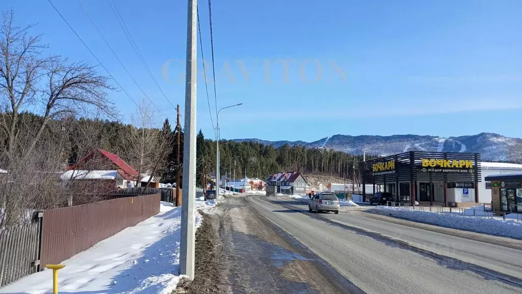 Дом в Алтай, Майминский район Р-256 Чуйский тракт, 472-й км (38 м) - Фото 1