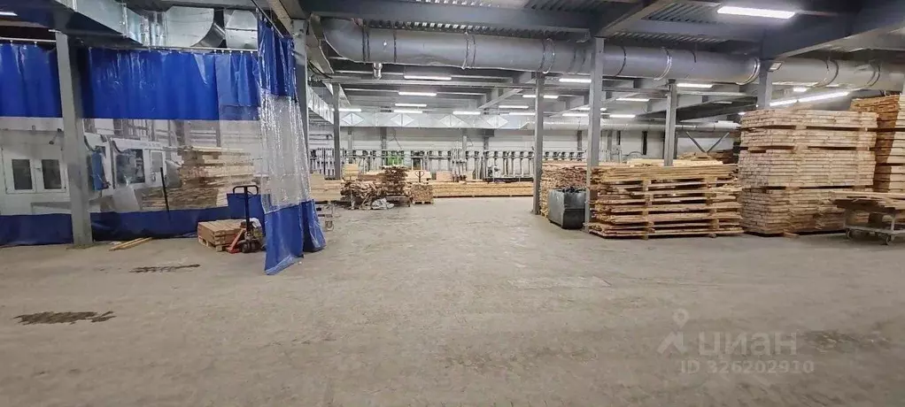 Производственное помещение в Санкт-Петербург ул. Оптиков, 4к3 (500 м) - Фото 1