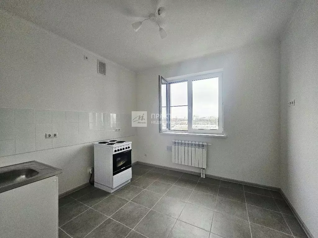 Продается 3-комнатная квартира - Фото 1