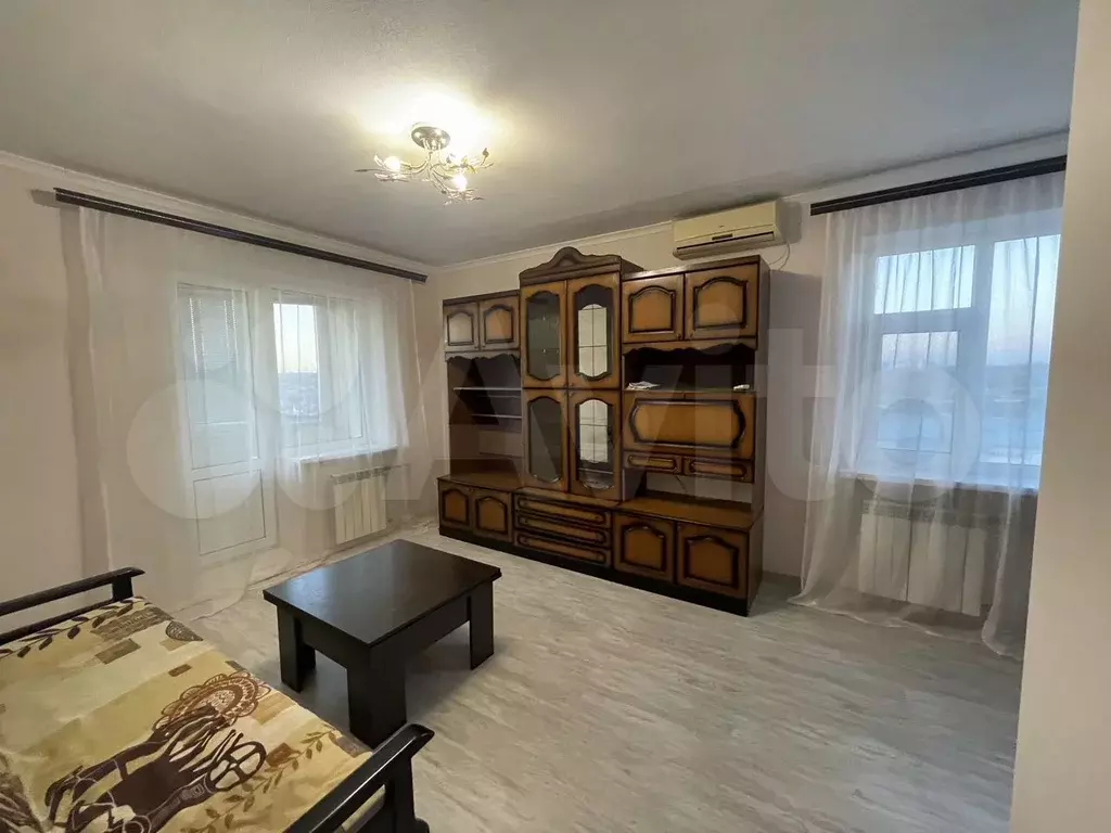 1-к. квартира, 40 м, 8/9 эт. - Фото 0