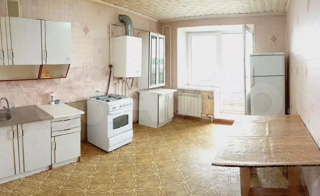 1-к. квартира, 42 м, 5/5 эт. - Фото 0