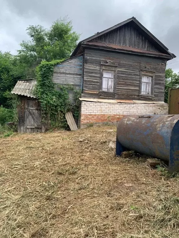 Дом в Саратовская область, Вольский район, Терсинское муниципальное ... - Фото 0