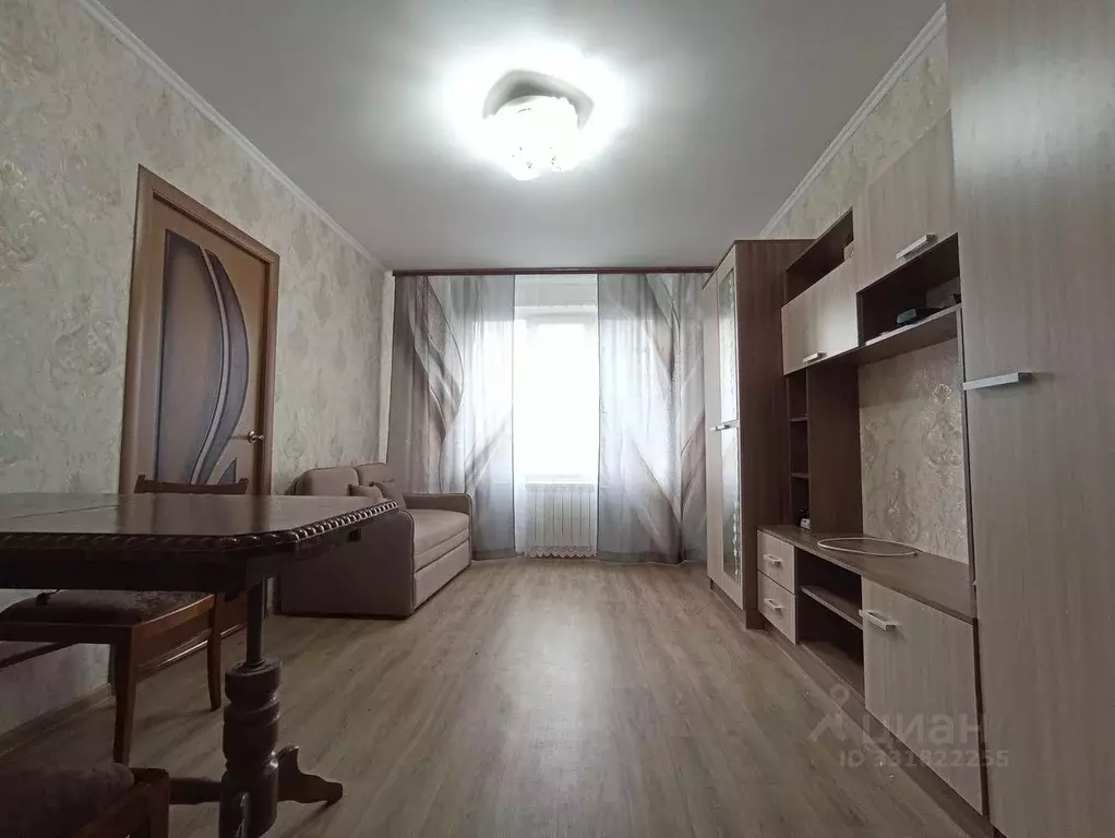 3-к кв. Москва, Москва, Московский г. 1-й мкр, 31 (60.0 м) - Фото 1