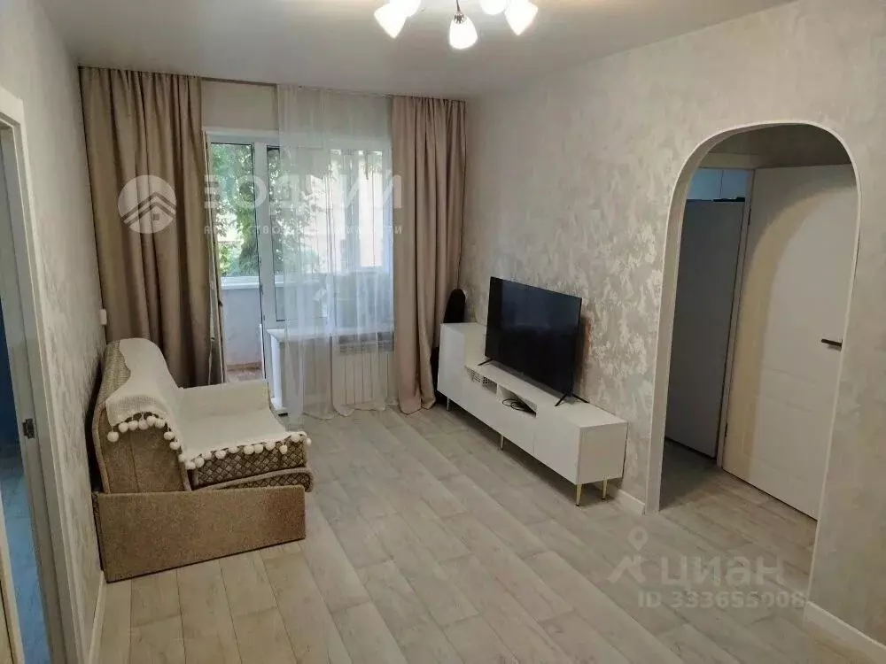 2-к кв. Чувашия, Чебоксары ул. Красина, 8 (42.1 м) - Фото 2