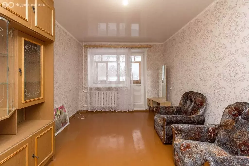 2-комнатная квартира: Тюмень, улица Белинского, 18 (43 м) - Фото 2