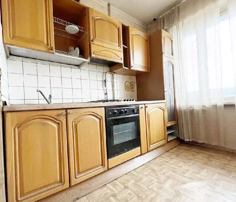 Продается 4-комнатная квартира - Фото 1