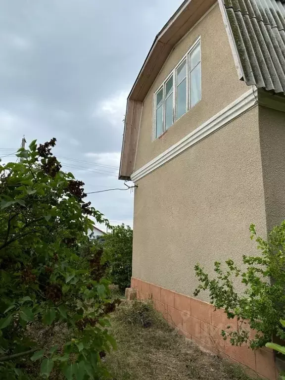 Дом в Астраханская область, Наримановский район, Бережок садовое ... - Фото 0