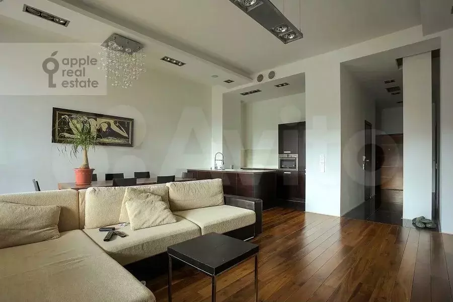 3-к. квартира, 130 м, 3/6 эт. - Фото 1