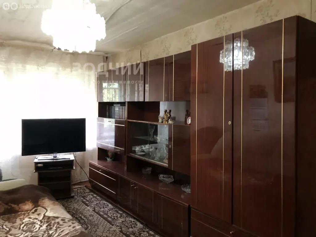 2-комнатная квартира: Новочебоксарск, улица Жени Крутовой, 17 (43.8 м) - Фото 0