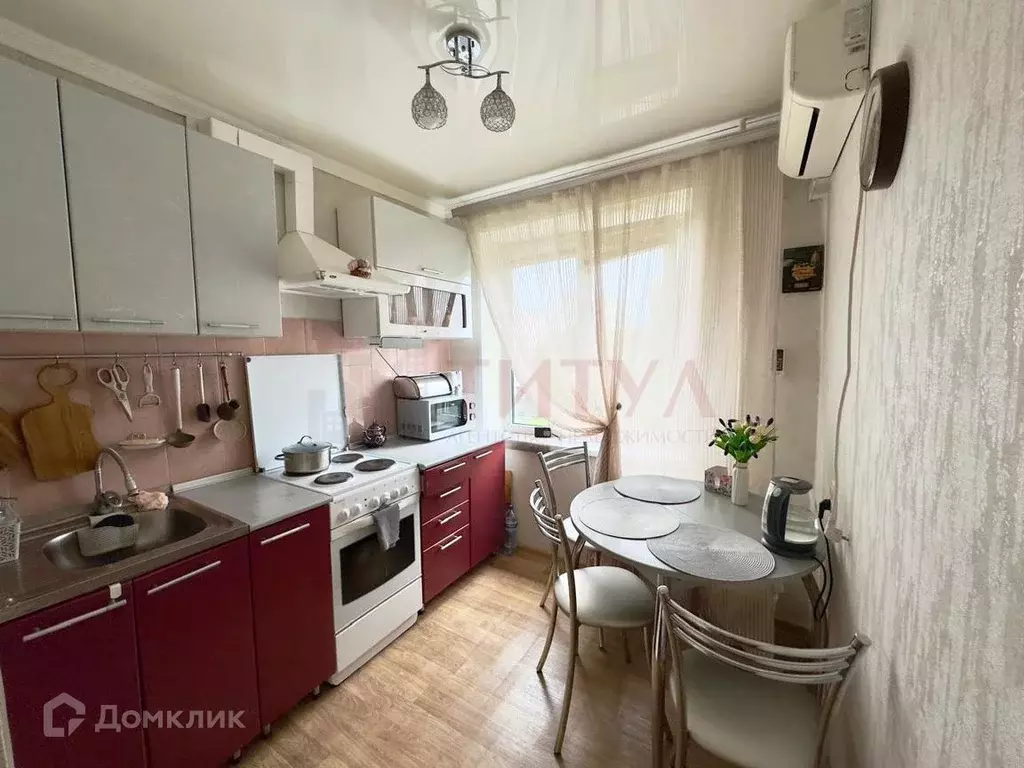 Продаётся 4-к квартира, 62 м - Фото 1