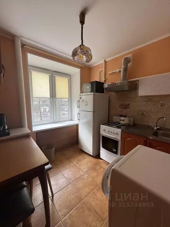 2-к кв. Московская область, Балашиха просп. Ленина, 47 (37.2 м) - Фото 0