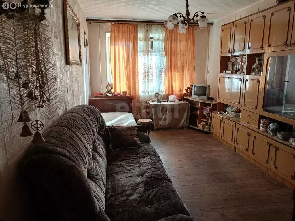 2-комнатная квартира: Коряжма, улица Пушкина, 5 (47 м) - Фото 1