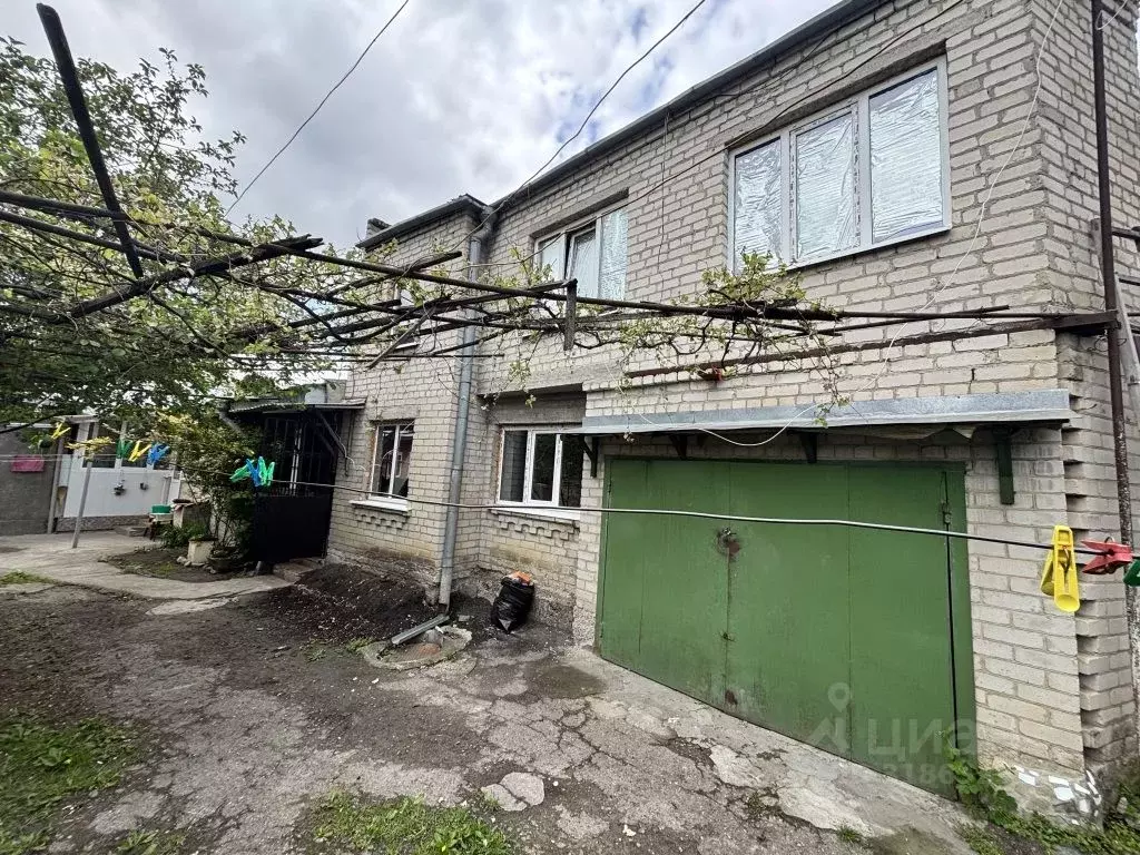 Дом в Ставропольский край, Ессентуки ул. Титова, 32 (130 м) - Фото 1