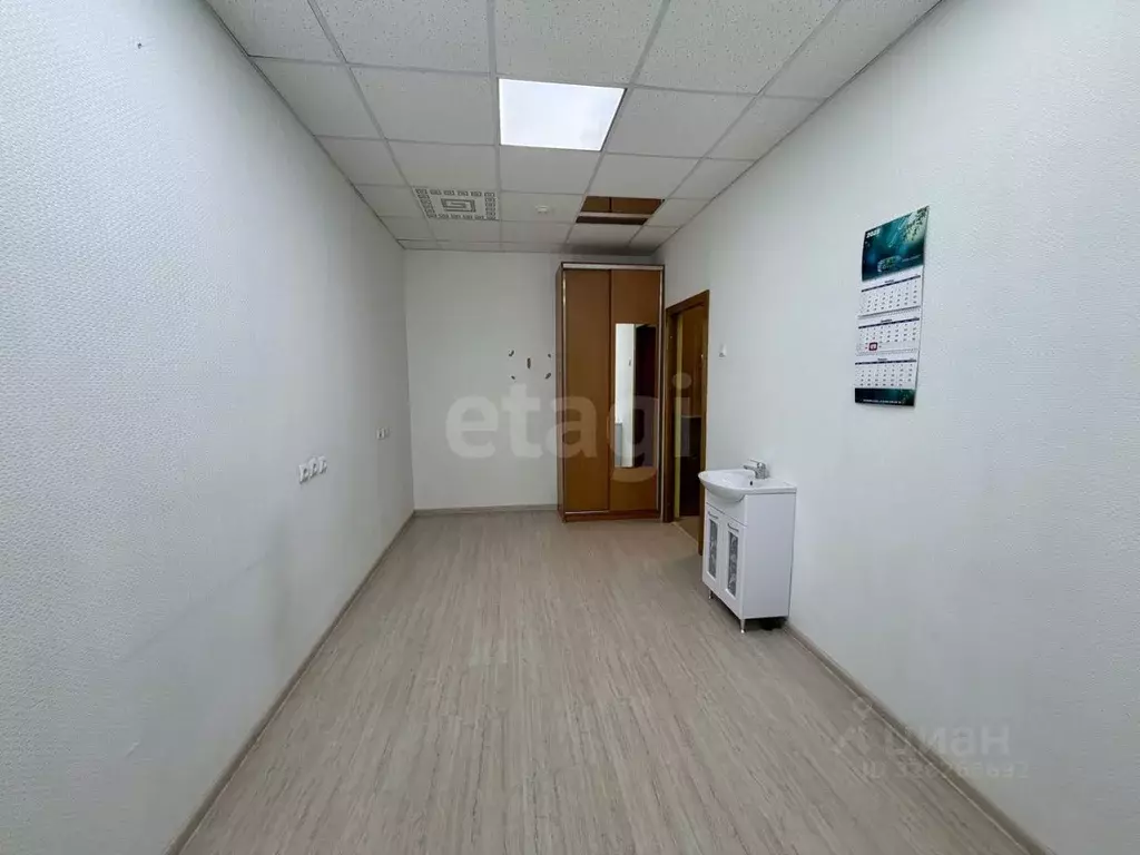 Офис в Коми, Сыктывкар ул. Оплеснина, 5 (12 м) - Фото 1