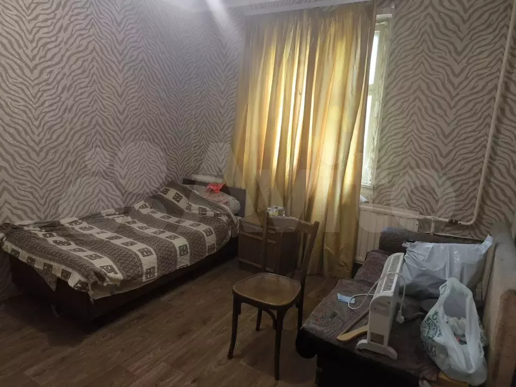 Комната 18 м в 4-к., 2/9 эт. - Фото 0