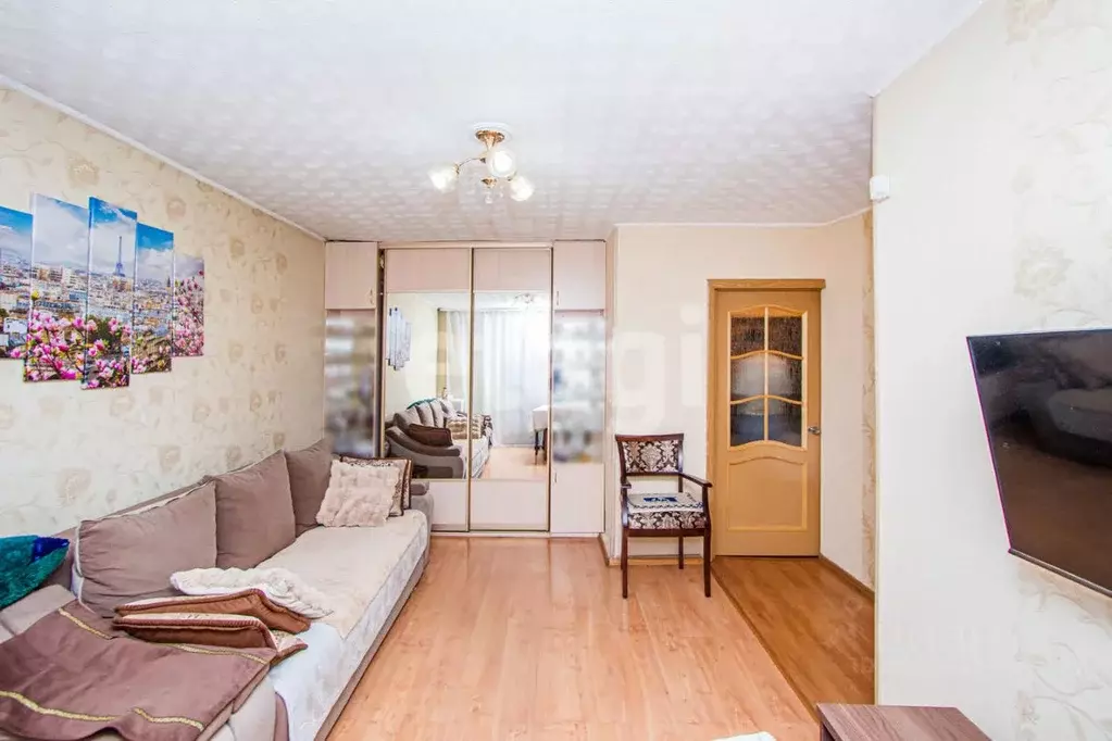 2-к кв. Бурятия, Улан-Удэ ул. Гагарина, 33 (40.7 м) - Фото 0