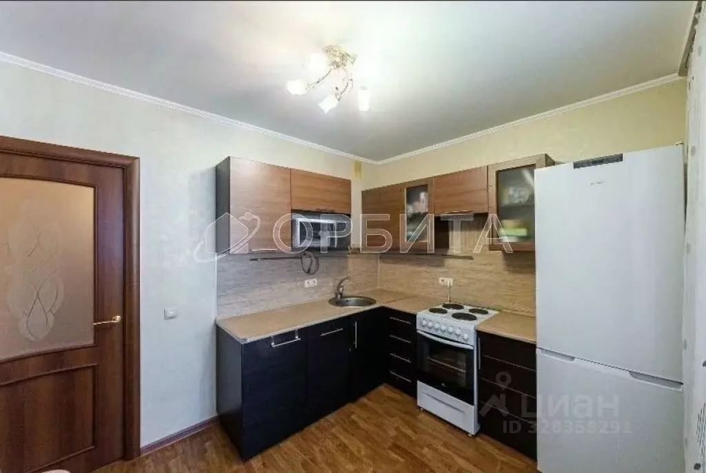 1-к кв. Тюменская область, Тюмень ул. Николая Семенова, 27к1 (43.2 м) - Фото 1