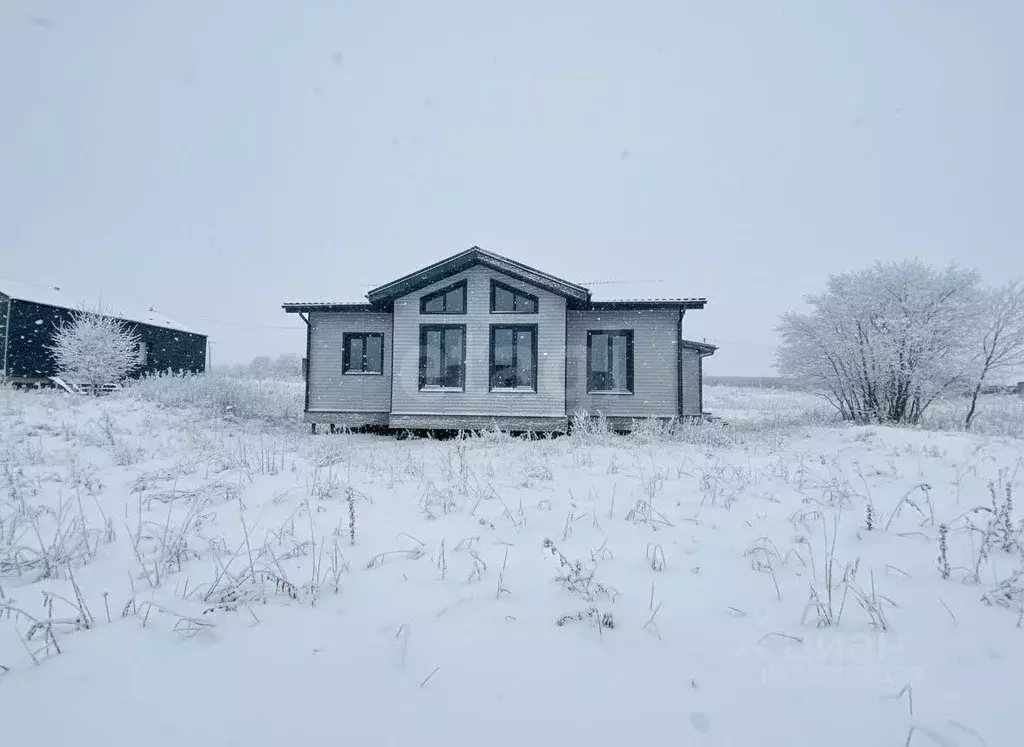 Дом в Камчатский край, Елизовский муниципальный округ, пос. Нагорный ... - Фото 2