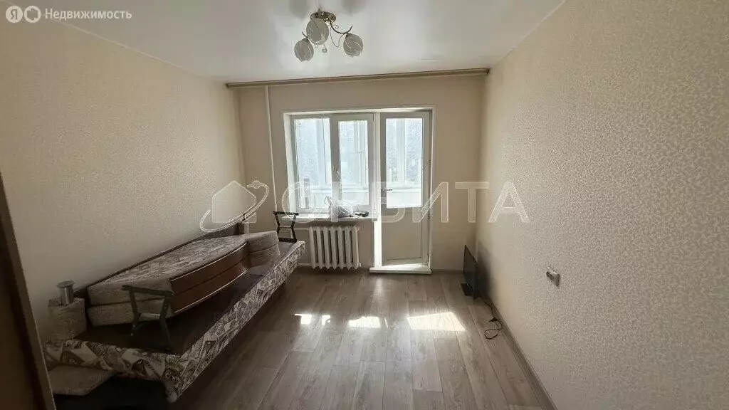 Квартира-студия: Тюмень, Станционная улица, 14А (15 м) - Фото 1