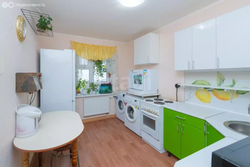 4-комнатная квартира: Пермь, Целинная улица, 57 (103 м) - Фото 1