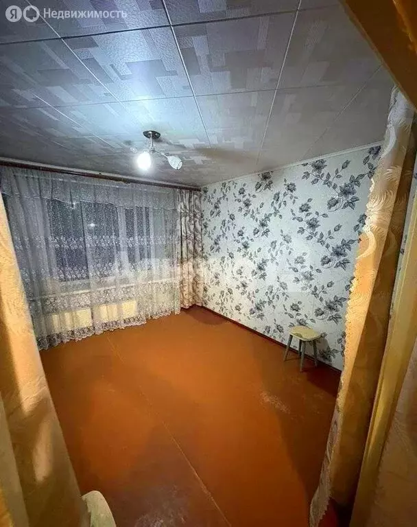 1-комнатная квартира: Шахты, Текстильная улица, 18 (37 м) - Фото 1