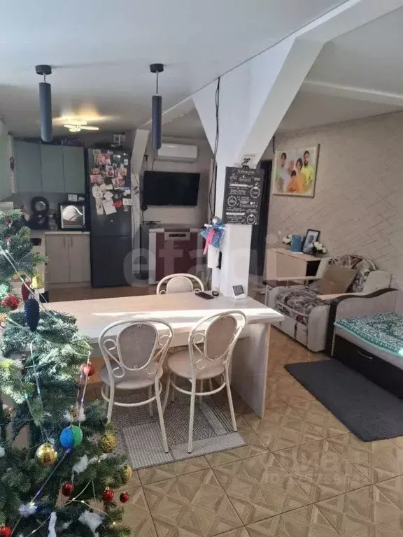 Дом в Еврейская автономная область, Смидовичский район, пос. ... - Фото 2