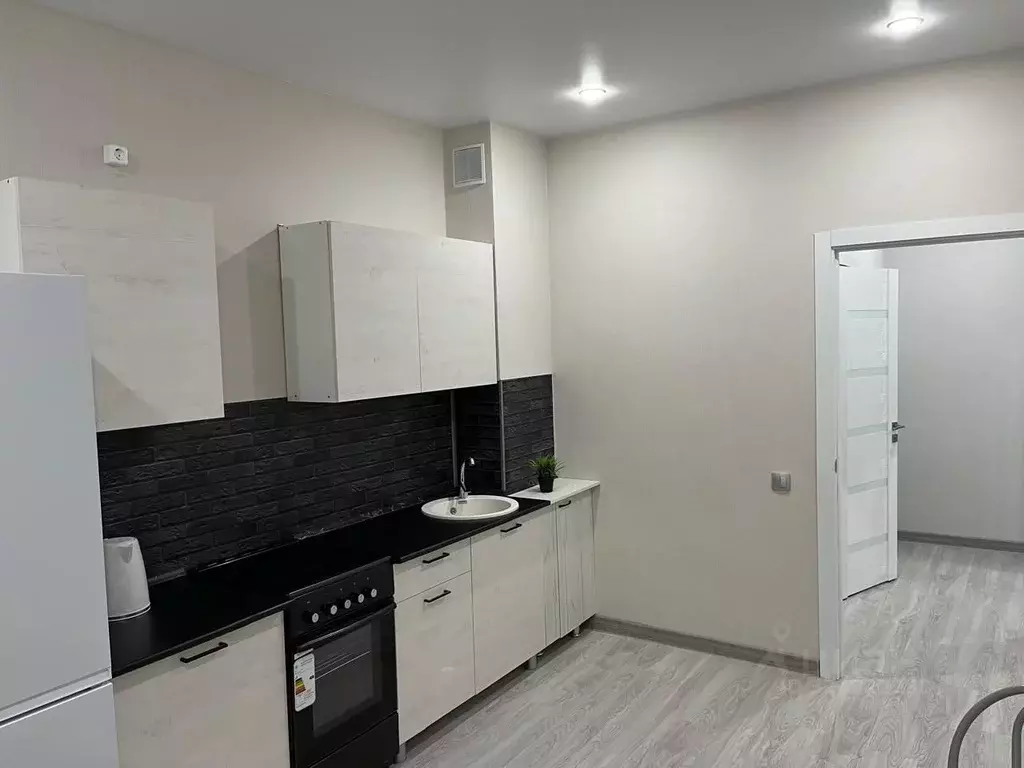 1-к кв. Ханты-Мансийский АО, Нефтеюганск 17-й мкр, 9 (43.1 м) - Фото 2