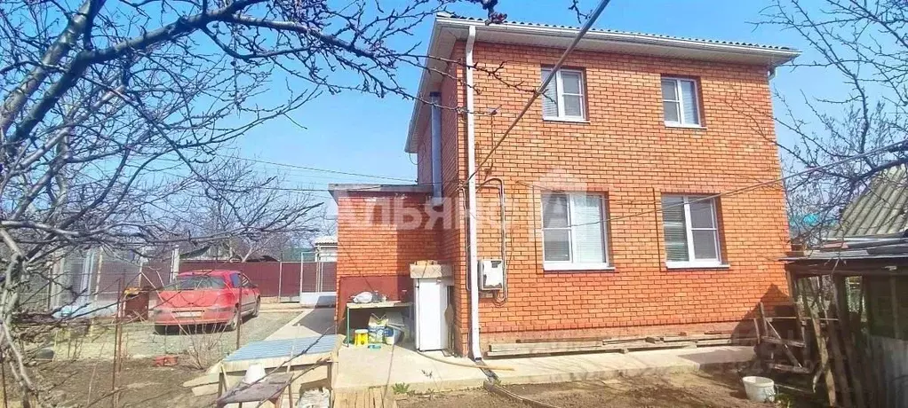 Дом в Ростовская область, Волгодонск ул. 2-я Бетонная (81 м) - Фото 1