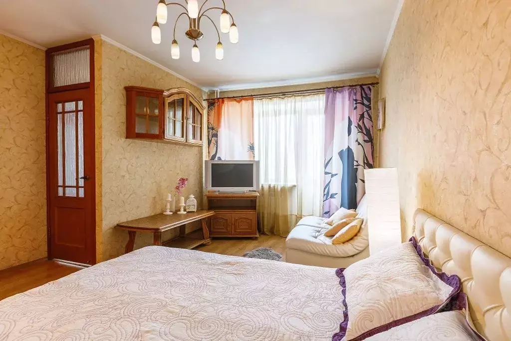 Студия Кемеровская область, Кемерово Красная ул., 5 (36.0 м) - Фото 1