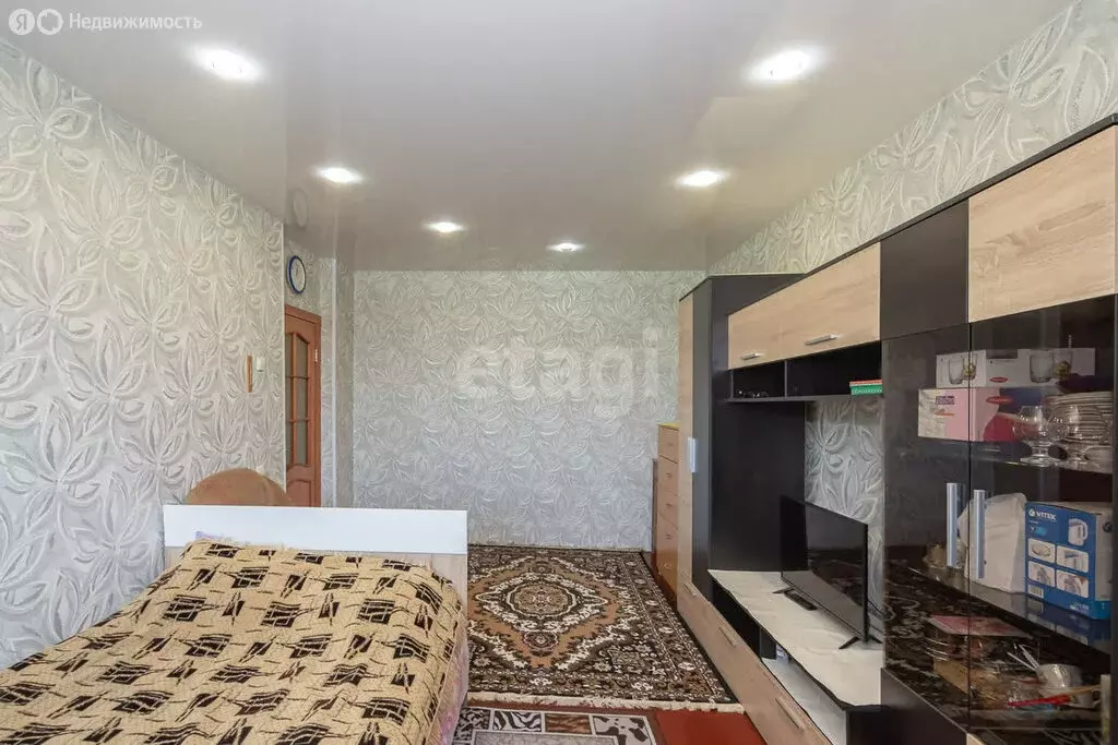 3-комнатная квартира: Новосибирск, улица Твардовского, 8 (75 м) - Фото 1