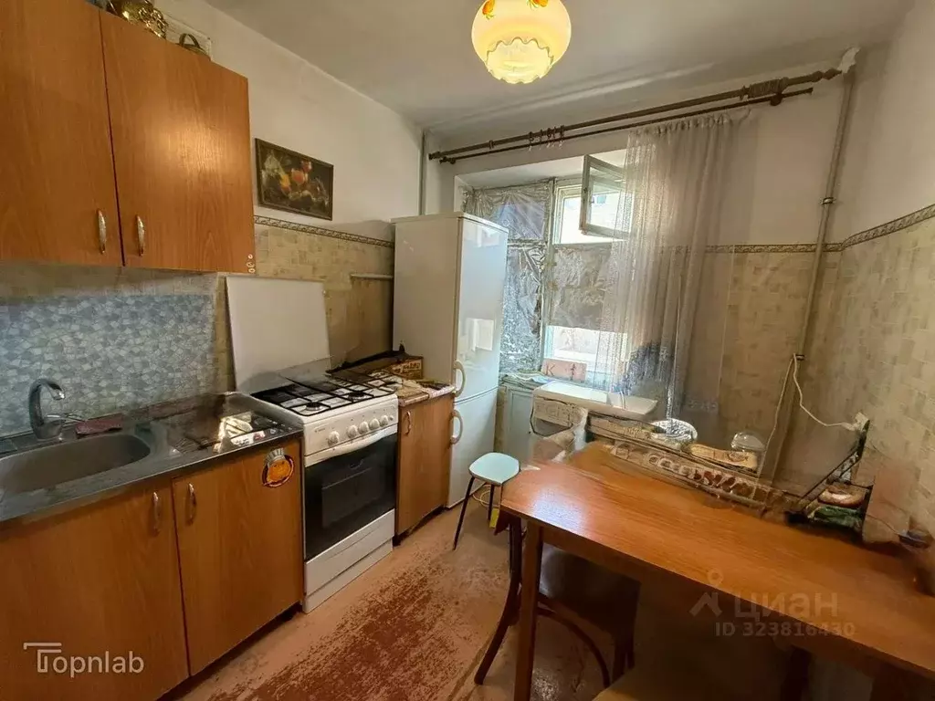 1-к кв. Адыгея, Майкоп Краснооктябрьская ул., 24 (33.1 м) - Фото 0