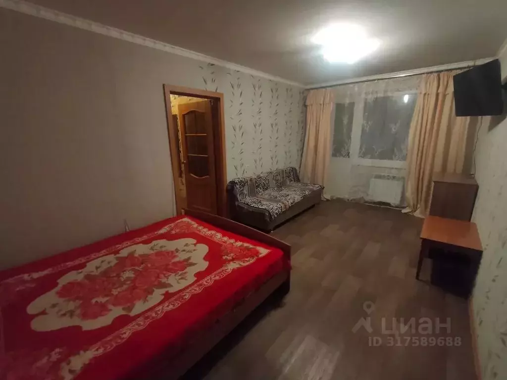 2-к кв. Хабаровский край, Комсомольск-на-Амуре ул. Калинина, 37 (45.0 ... - Фото 0