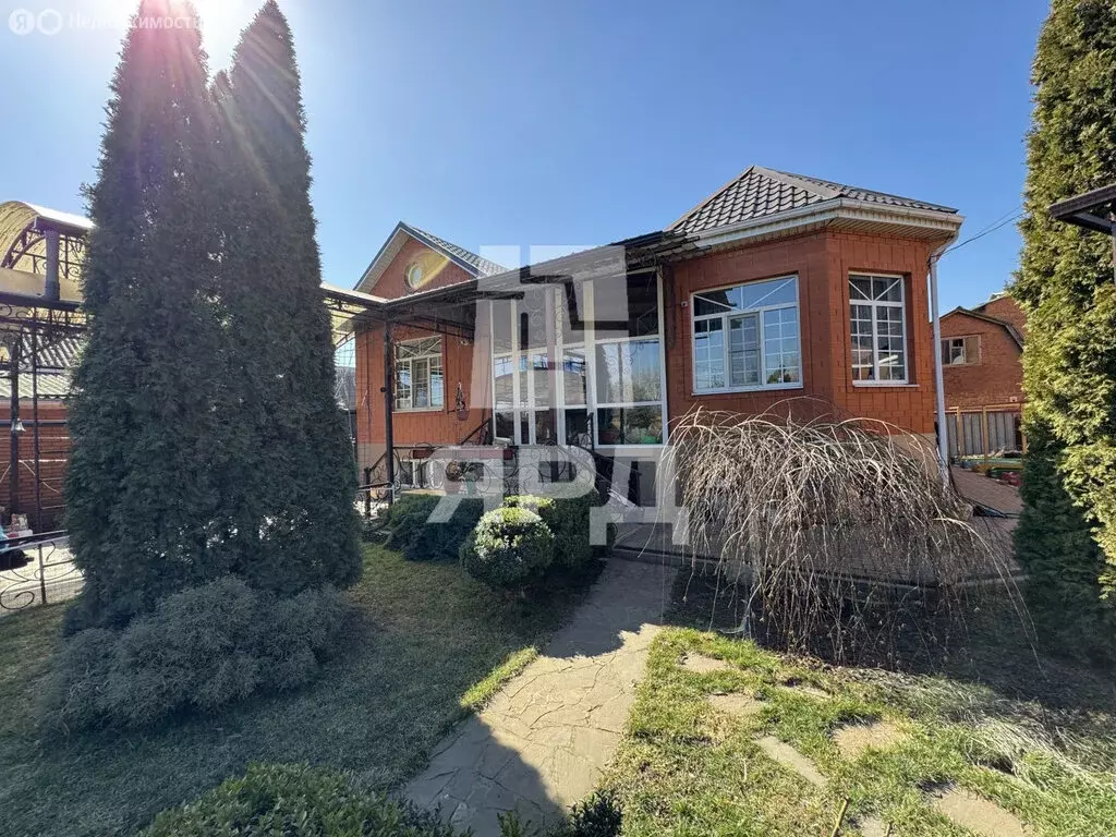 Дом в Таганрог, 11-й Мариупольский переулок (214 м) - Фото 1