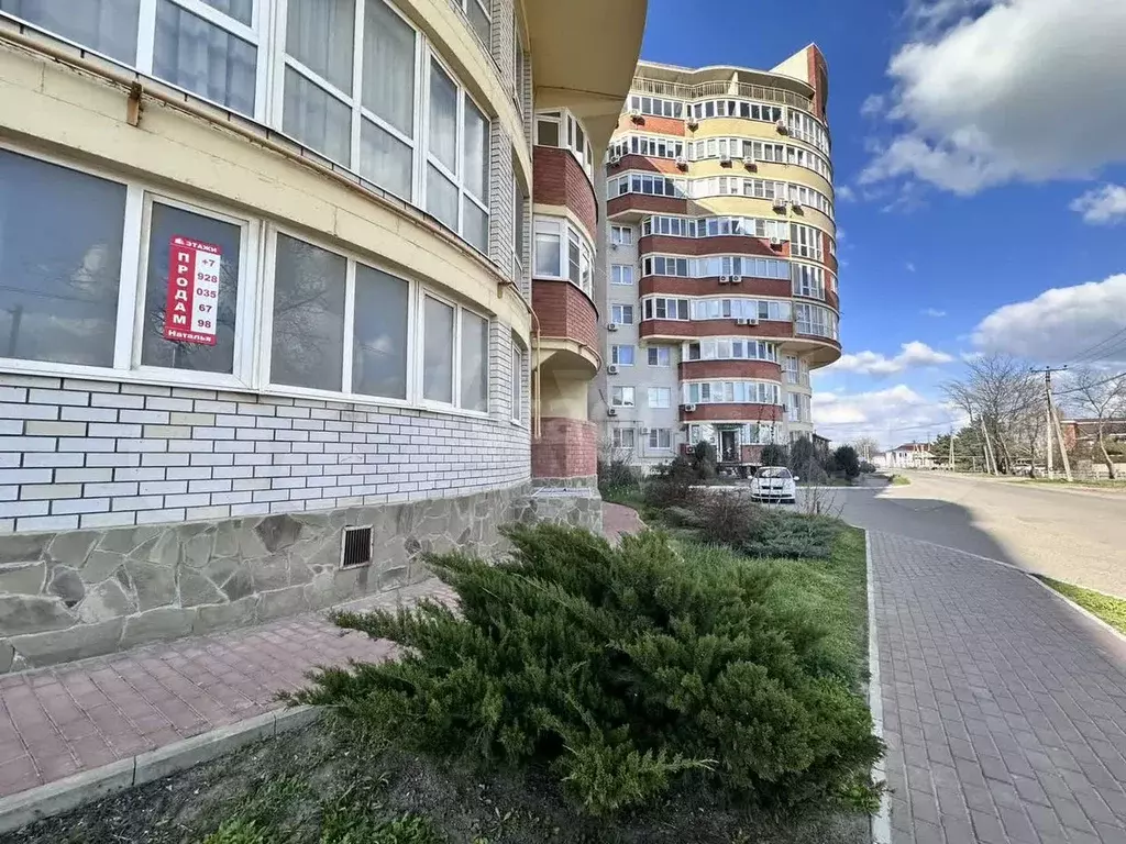 2-к. квартира, 94,5 м, 1/10 эт. - Фото 0