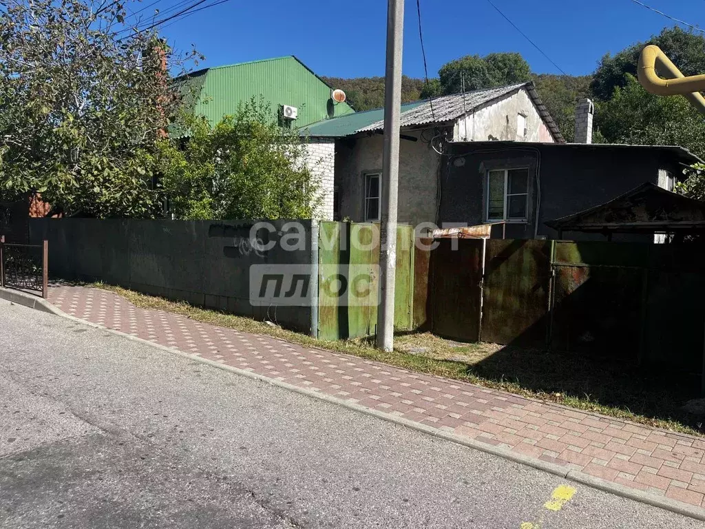 2-к кв. Краснодарский край, Туапсе ул. Судоремонтников, 28 (38.0 м) - Фото 0