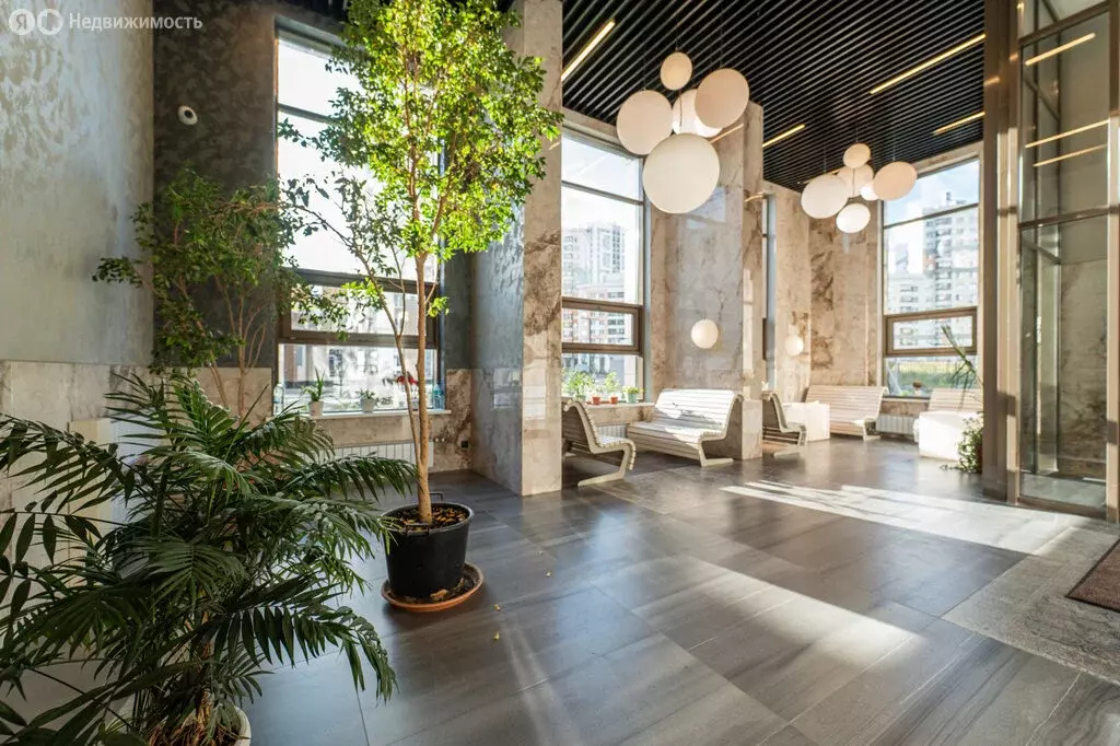 3-комнатная квартира: Екатеринбург, улица Павла Шаманова, 5/3 (80 м) - Фото 1