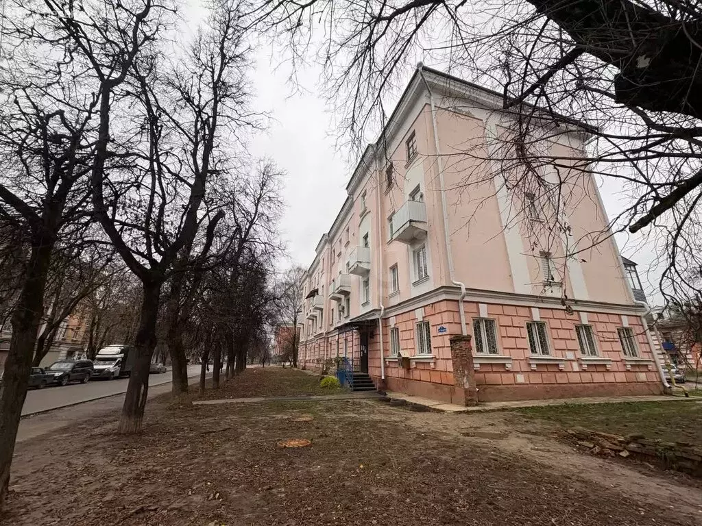 3-комнатная квартира: Калуга, улица Чичерина, 11 (68.1 м) - Фото 1