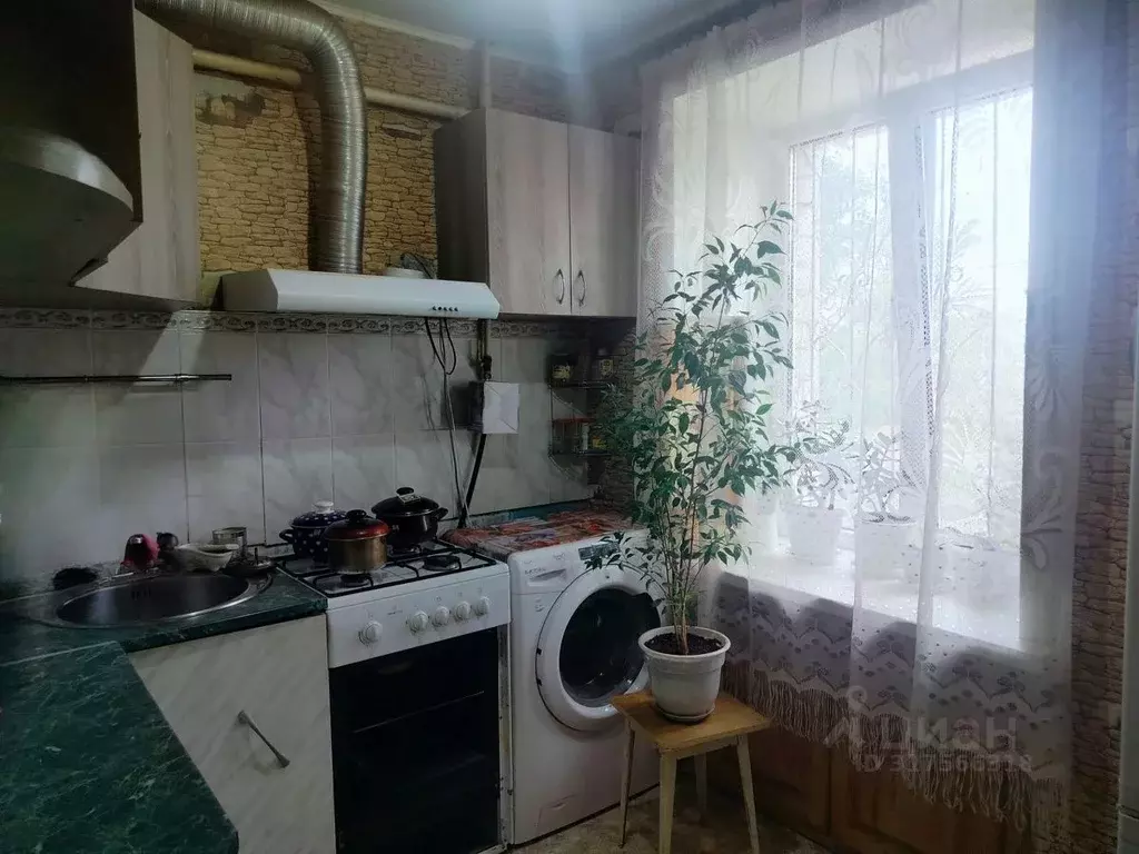2-к кв. Волгоградская область, Волгоград ул. 64-й Армии, 71 (42.9 м) - Фото 1