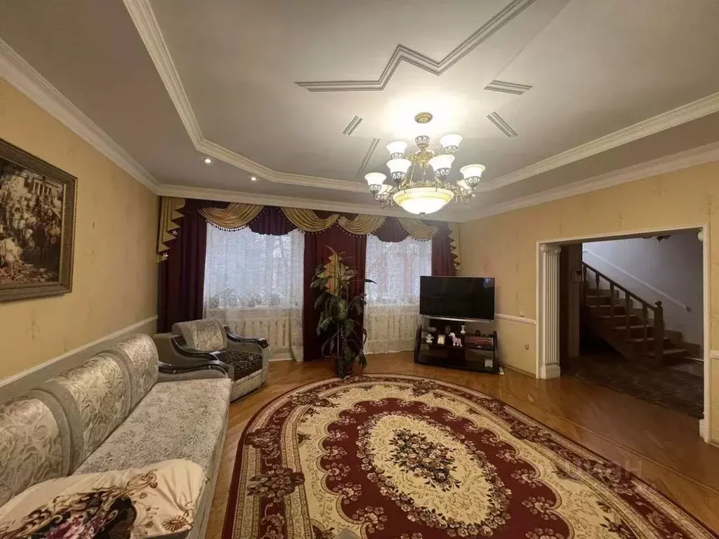 Коттедж в Белгородская область, Старый Оскол ул. Хмелева (180 м) - Фото 2