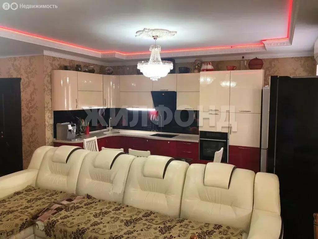3-комнатная квартира: Абакан, улица Лермонтова, 21 (86.4 м) - Фото 1