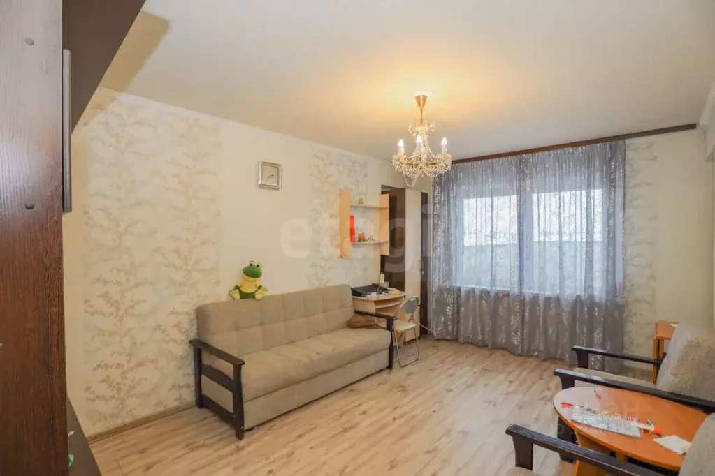 3-к кв. Иркутская область, Ангарск 18-й мкр, 4 (63.5 м) - Фото 1